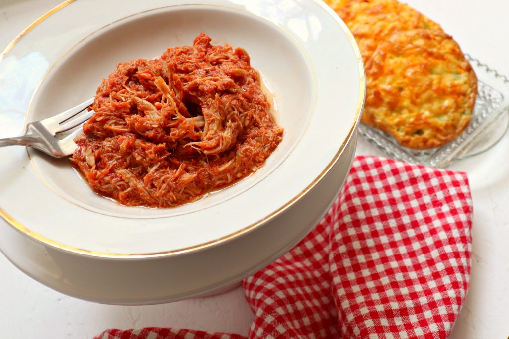 Slow-cooker pulled BBQ chicken, bowl