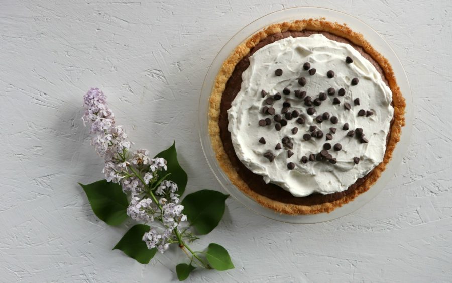 Whole low carb chocolate pie, feature, with lilac