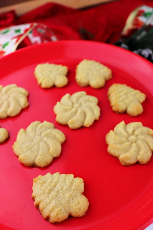 Keto butter spritz cookies are the perfect low carb recipe this Christmas! Kid-friendly and super easy this is the perfect keto recipe for your keto diet or gluten-free needs! #glutenfreecookies #ketocookies
