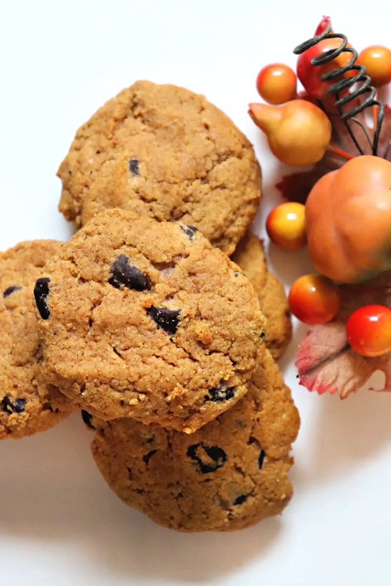 Overhead keto pumpkin cookies