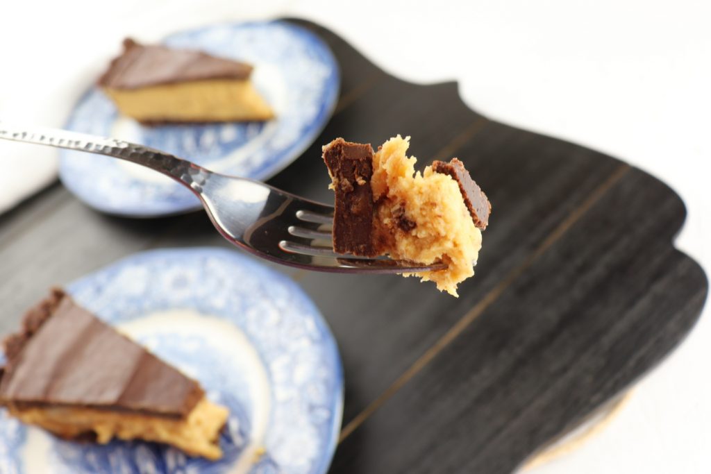 Keto peanut butter pie bite #ketodesserts #lowcarbrecipes