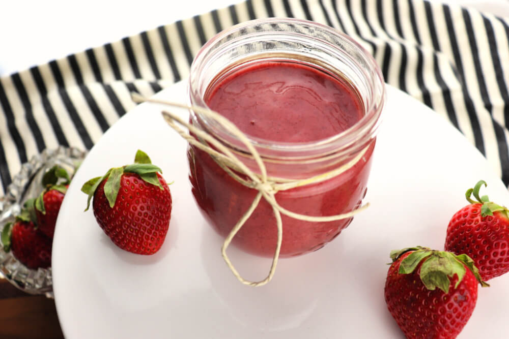 Keto Strawberry Jam, one jar close-up #ketojam #sugarfreejam