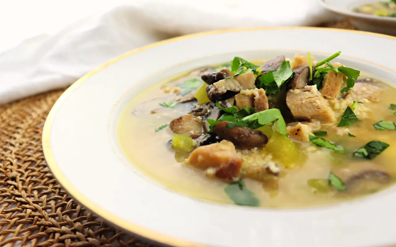 Healthy low carb chicken mushroom soup is a lifesaver during cold and flu season! Warm and comforting, a keto twist on a favorite chicken soup recipe. #chickensoup #lowcarbsoup