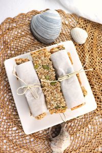 Coconut maple low carb granola bars are full of flavor and the perfect vegan snack. Gluten-free, sugar-free, they're the perfect breakfast for a keto diet. #ketorecipes #lowcarbrecipes