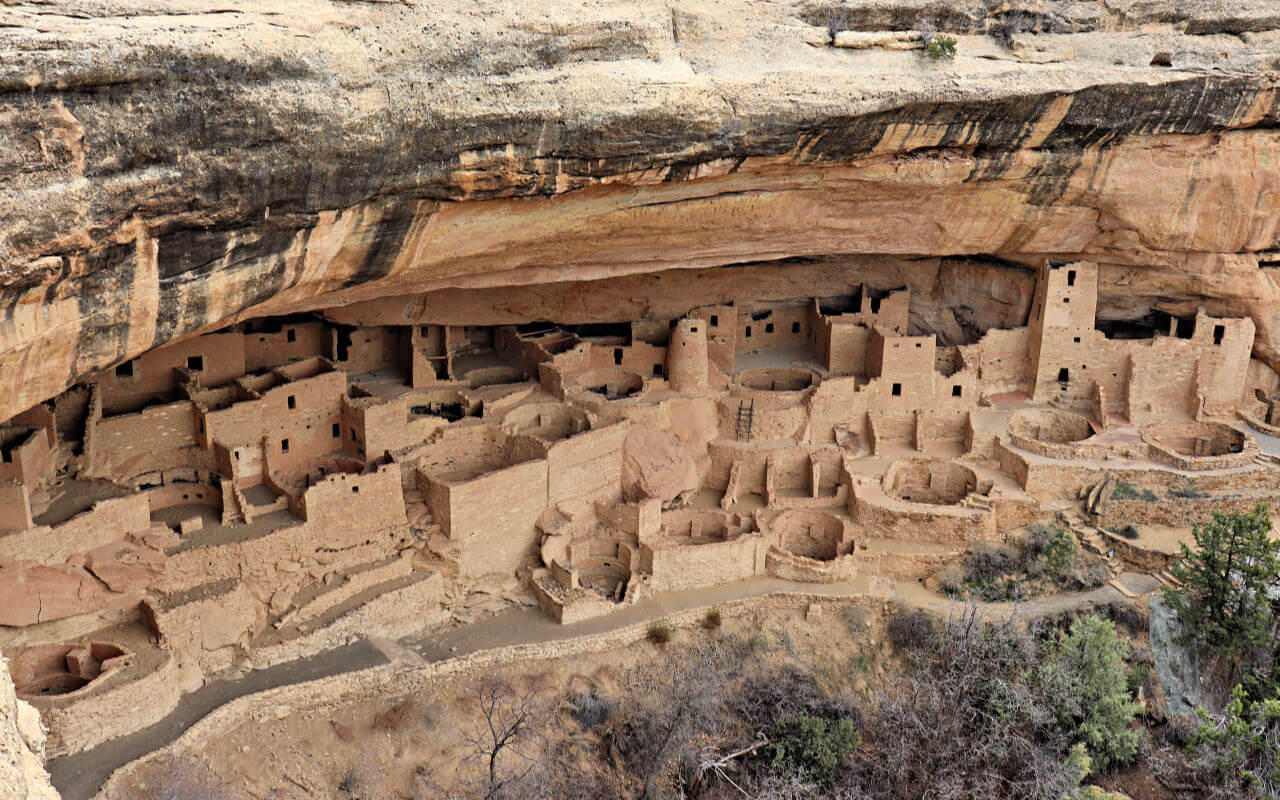 1 Day Mesa Verde Map Itinerary, self-guided tour for families #mesaverde #familytravel