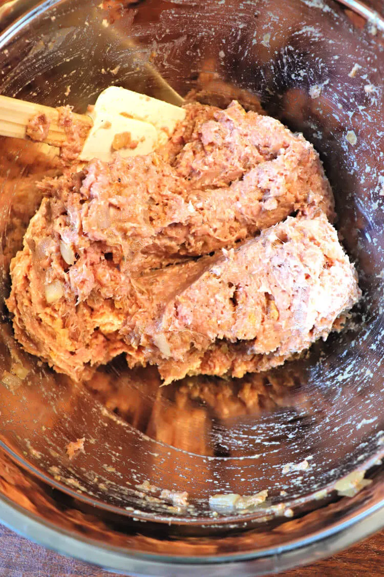 Keto turkey meatloaf mix in the bowl #lowcarbrecipes #lowcarbdinners