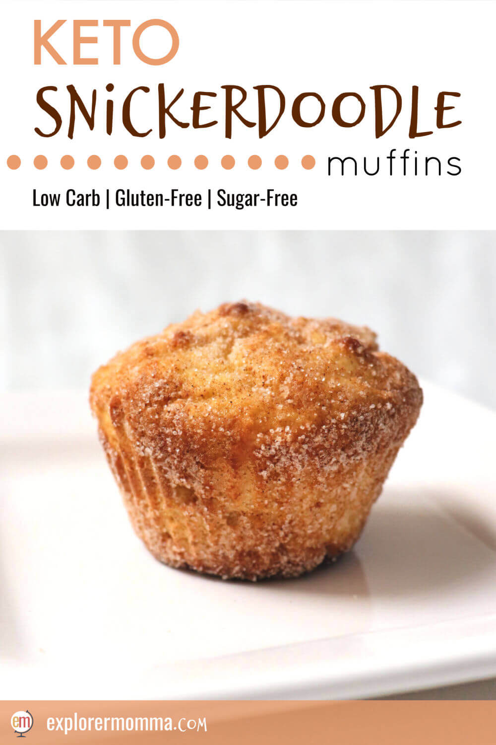 Cinnamon spice in a low carb breakfast. What gluten-free treat could be better? Keto snickerdoodle muffins are soft and delicious and perfect for a low carb diet. #ketomuffins #lowcarbrecipes