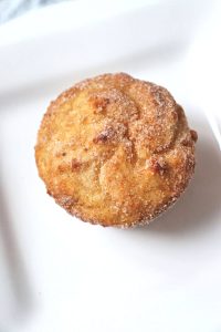 Keto snickerdoodle muffins are a low carb cinnamon breakfast recipe you won't get tired of. Gluten-free, sugar-free, and delicious, they are sure to be a family favorite. #ketomuffins #ketobreakfast #lowcarbmuffins
