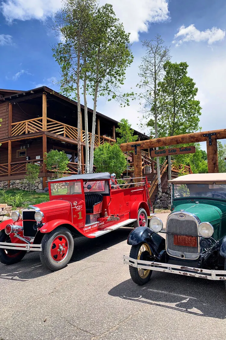 Grand Lake Lodge for brunch. Best restaurants in Grand Lake CO. #grandlakelodge #grandlakeco