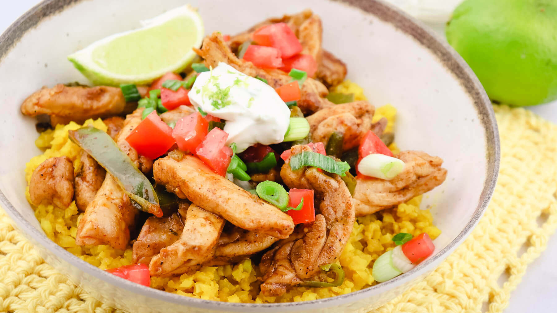 Keto Chicken Bowls Southwest Style {Low Carb} - Explorer Momma