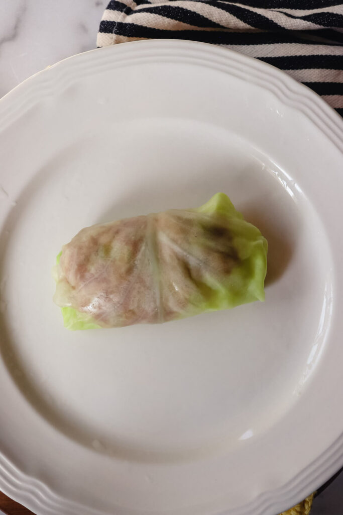 Filled cabbage roll
