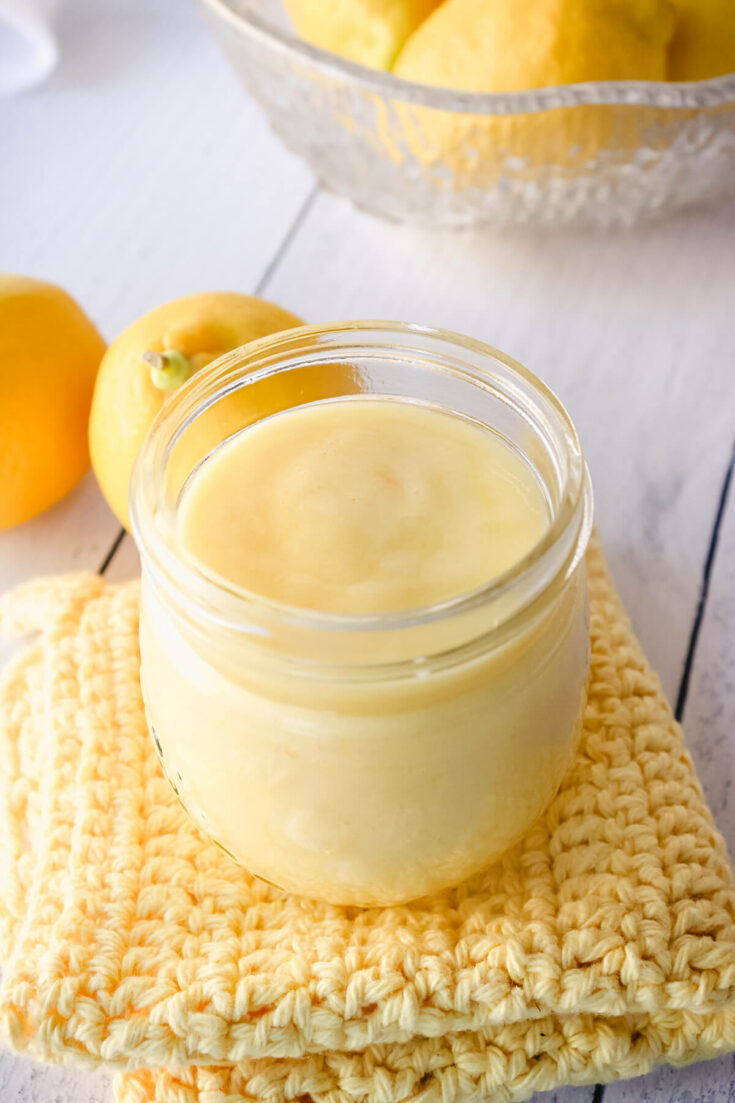 Sugar free lemon curd in a jar