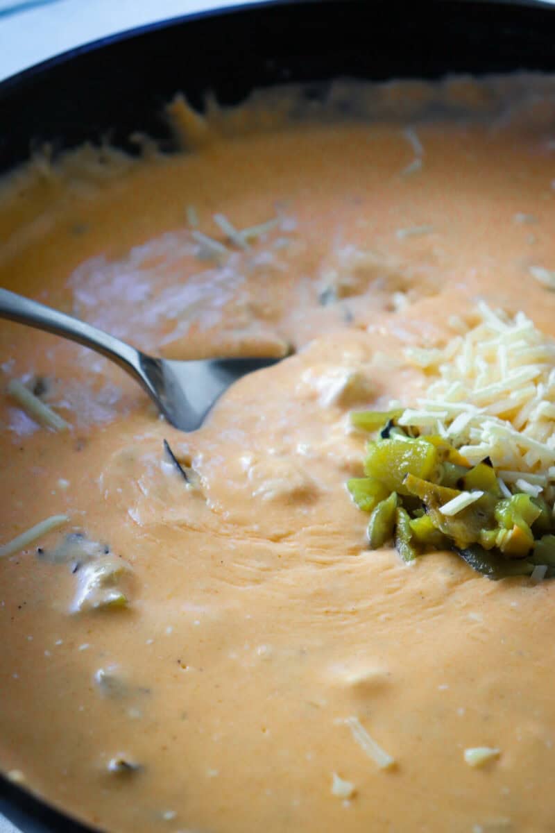 Easy Green Chile Queso {Keto & Low Carb} Dip Recipe