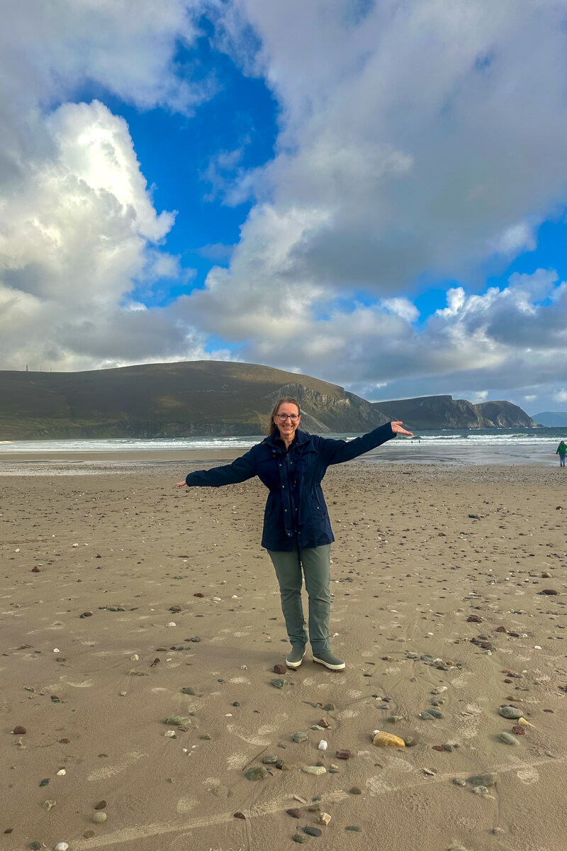 Lauren standing out on Keel Beach